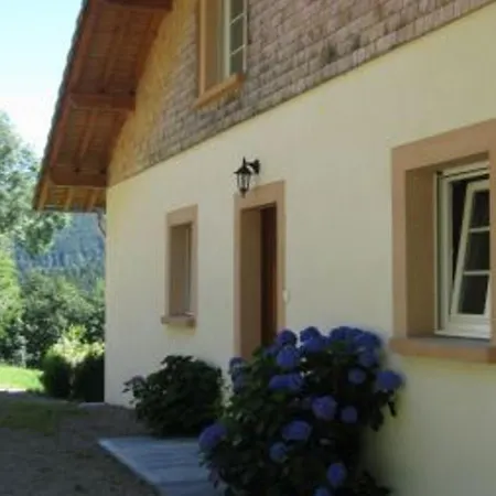 Spacieux Avec Balcon, Wifi Gratuit, Proche Et Station De - Fr-1-589-140