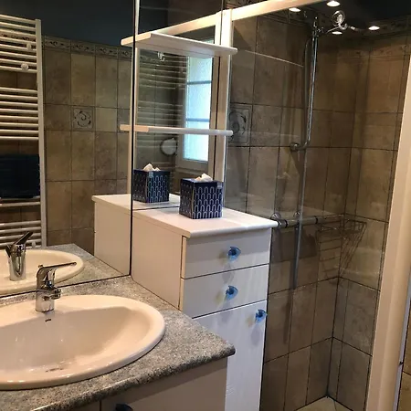 Spacieux Avec Balcon, Wifi Gratuit, Proche Et Station De - Fr-1-589-140 بيت للعطل جوراردُميه