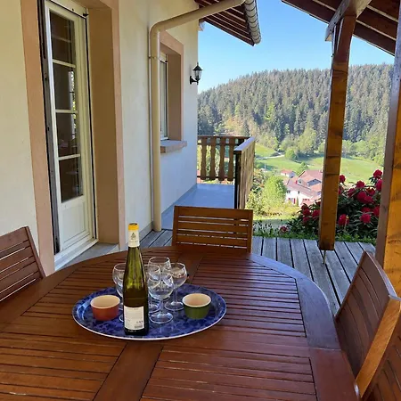 Spacieux Avec Balcon, Wifi Gratuit, Proche Et Station De - Fr-1-589-140