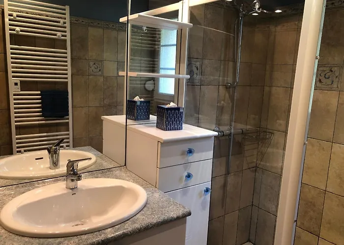 Spacieux Avec Balcon, Wifi Gratuit, Proche Et Station De - Fr-1-589-140 Дом отдыха Жерарме