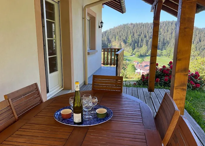 Spacieux Avec Balcon, Wifi Gratuit, Proche Et Station De - Fr-1-589-140