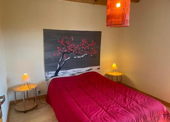 Spacieux Avec Balcon, Wifi Gratuit, Proche Et Station De - Fr-1-589-140 Дом отдыха *